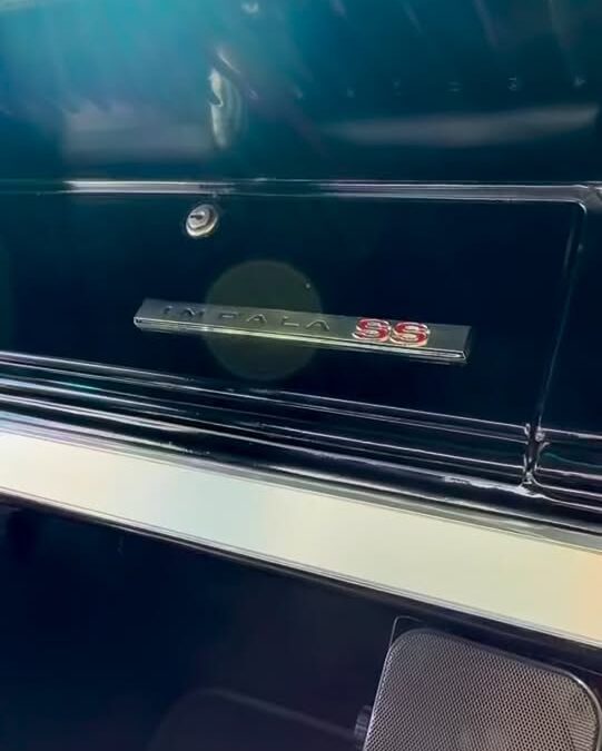 Så var vi klara med denna vackra Impala ss -66a 👍.